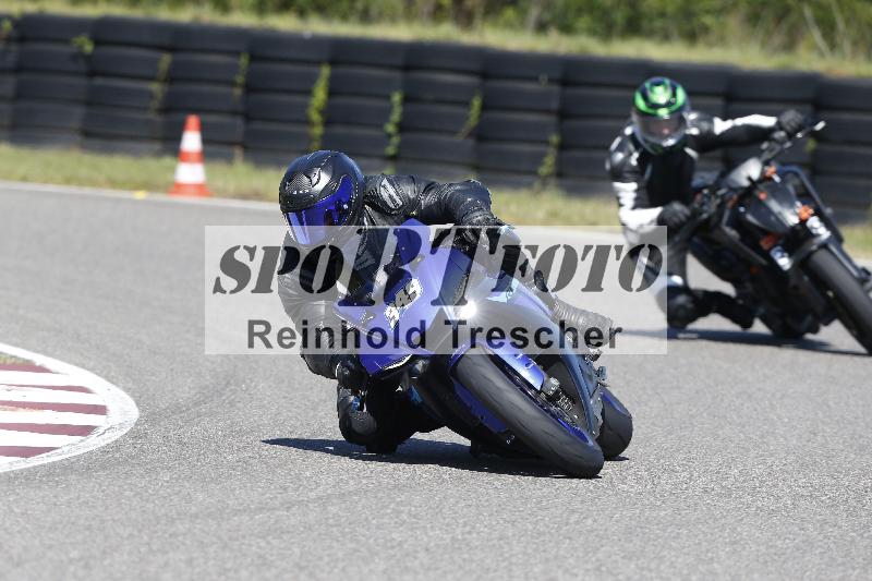 Archiv-2025/48 25.08.2025 Cornu Master School ADR/rot-rouge/38